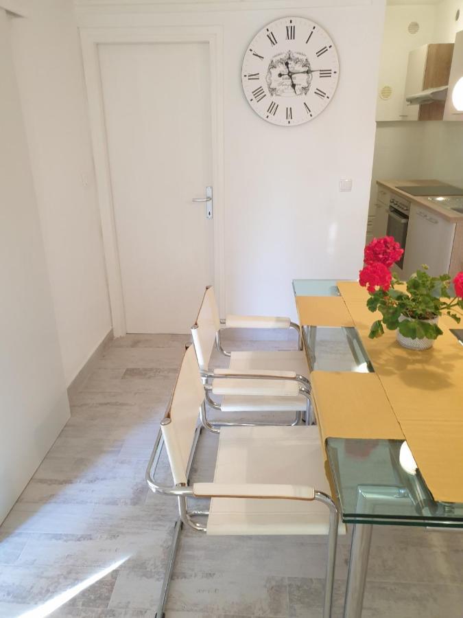 Apartman P-E Pula Extérieur photo